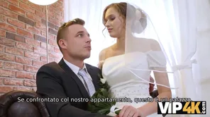 Czech couple getting fucked by an amateur on a hot day