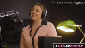 Blonde amateur fucked in her ass by a passionate lesbian in the studio